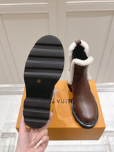 Load image into Gallery viewer, Beaubourg Boots
