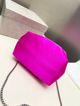 Load image into Gallery viewer, Bon Bon Bucket Bag
