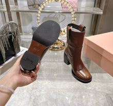 Load image into Gallery viewer, Leather Boots
