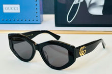 Load image into Gallery viewer, Logo Sunglasses
