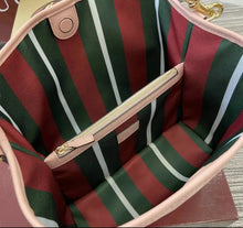 Load image into Gallery viewer, Emblem Bucket Bag
