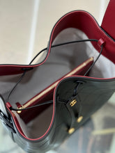 Load image into Gallery viewer, Leather Bucket Bag
