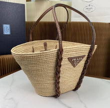 Load image into Gallery viewer, Basket Bag
