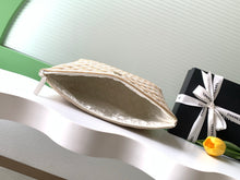 Load image into Gallery viewer, CC Pouch Large
