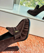 Load image into Gallery viewer, Le Loafer Suede
