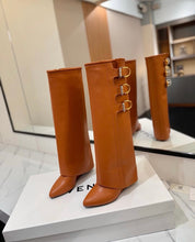 Load image into Gallery viewer, Shark Boots
