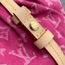 Load image into Gallery viewer, Valley Pochette
