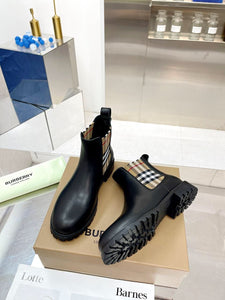 Check Boots