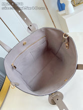 Load image into Gallery viewer, All In One Medium Tote
