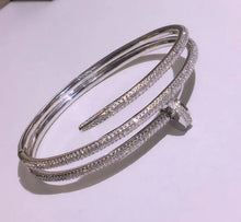 Load image into Gallery viewer, Juste Un Clou Double Bangle
