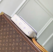 Load image into Gallery viewer, Ivy Chain Bag
