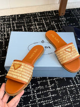 Load image into Gallery viewer, Leather Sandals
