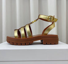 Load image into Gallery viewer, Triomphe Sandals
