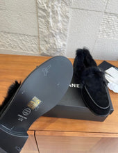 Load image into Gallery viewer, CC Fur Loafers
