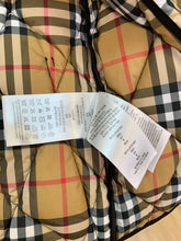 Load image into Gallery viewer, Quilted Jacket
