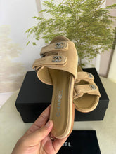 Load image into Gallery viewer, CC Sandals

