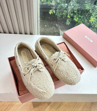 Load image into Gallery viewer, Shearling Loafers
