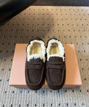 Load image into Gallery viewer, Shearling Loafers
