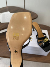 Load image into Gallery viewer, Leather Sandals
