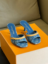 Load image into Gallery viewer, Denim Sandals
