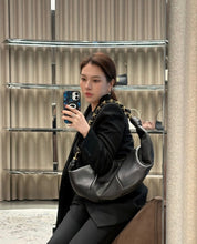 Load image into Gallery viewer, Amalia Hobo
