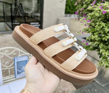 Load image into Gallery viewer, Triomphe Sandals
