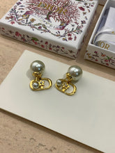 Load image into Gallery viewer, CD Earrings
