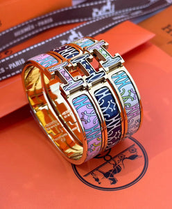 Clic Bracelet