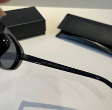 Load image into Gallery viewer, Logo Sunglasses
