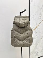 Load image into Gallery viewer, The Cube Gilet
