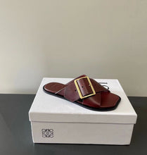 Load image into Gallery viewer, Leather Sandals
