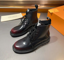 Load image into Gallery viewer, Leather Ankle Boots
