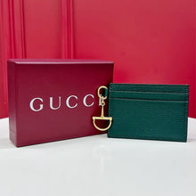 Load image into Gallery viewer, Horsebit Card Holder
