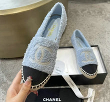 Load image into Gallery viewer, CC Espadrilles
