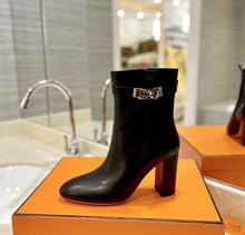 Load image into Gallery viewer, Leather Ankle Boots
