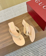 Load image into Gallery viewer, Thong Sandals
