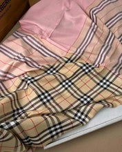 Load image into Gallery viewer, Silk Shawl
