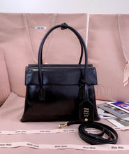 Load image into Gallery viewer, Solitaire Bag
