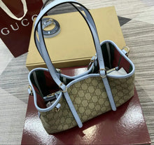 Load image into Gallery viewer, GG Shopping Bag
