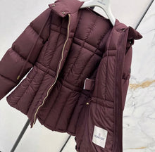 Load image into Gallery viewer, Estom Jacket
