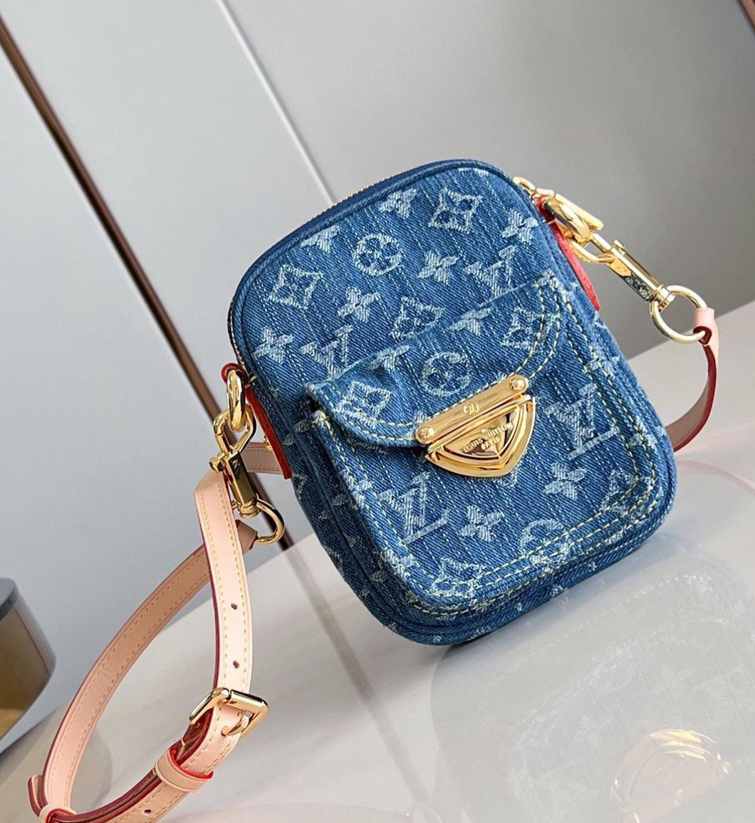 Denim Pochette