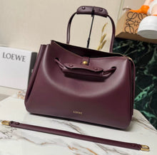 Load image into Gallery viewer, Madrid Large
