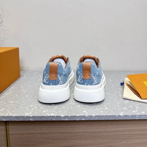 Logo Trainers