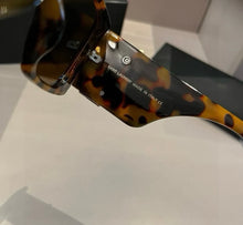Load image into Gallery viewer, Logo Sunglasses
