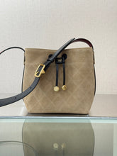 Load image into Gallery viewer, Suede Bucket Bag

