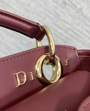 Load image into Gallery viewer, Cigale Bag
