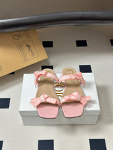 Load image into Gallery viewer, Cotton Sandals
