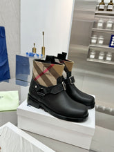 Load image into Gallery viewer, Check Boots
