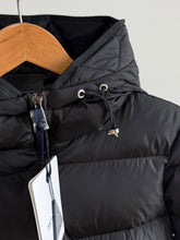 Load image into Gallery viewer, Avoce Jacket

