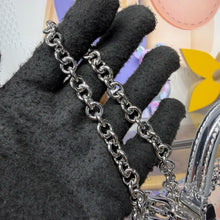 Load image into Gallery viewer, Vanity Chain Pouch
